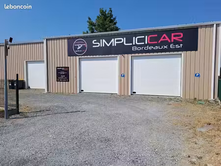 entrepôt 300 m2 avec bureaux creon proche carrefour