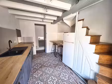 *** exclusivite *** jolie maison de ville au coeur de billom 63160 ***