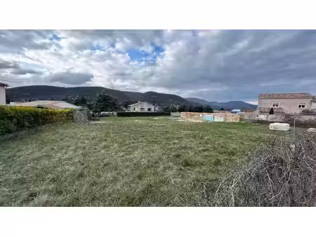 terrain à vendre