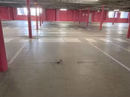 place de parking couverte