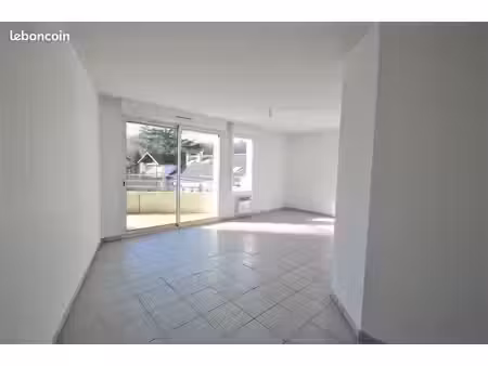 appartement 2 pièces 63 m²