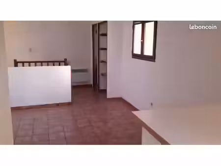 studio 1 pièce 25 m²