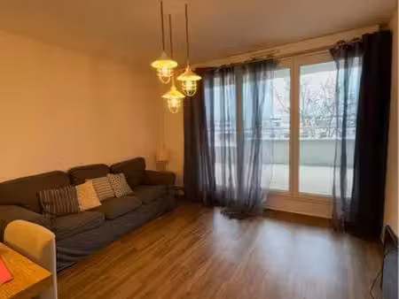location t2 meublé de 39m2