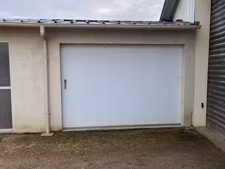 box / garage