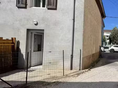 duplex 40 m² terrasse et place de parking