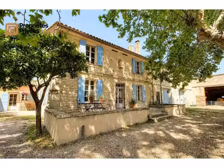tarascon en exclusivité exceptionnel mas en pierre rénové de 364 m² habitables  offrant pr