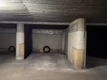 residence la cite - parking couvert