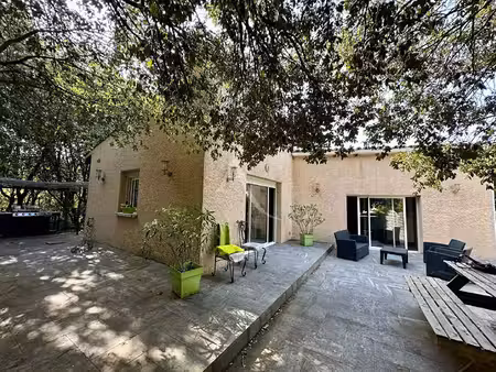 maison meublee a montolieu