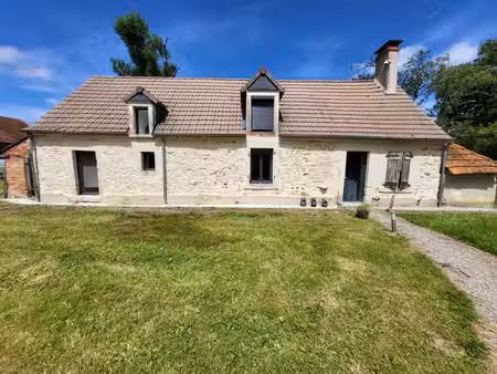 charmante maison en pierre avec dépendance sans voisin