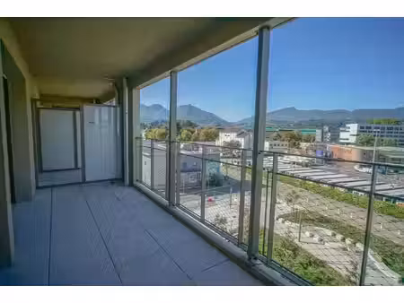 location appartement 3 pièces 63 m² à chambéry (73000)