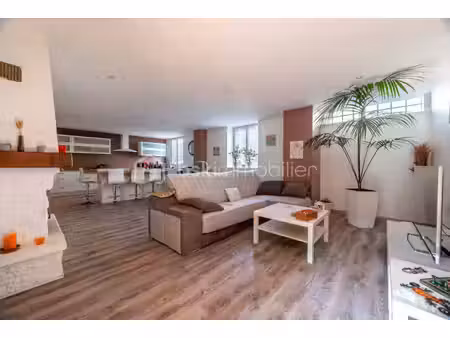 maison de 121 m² à buzancais