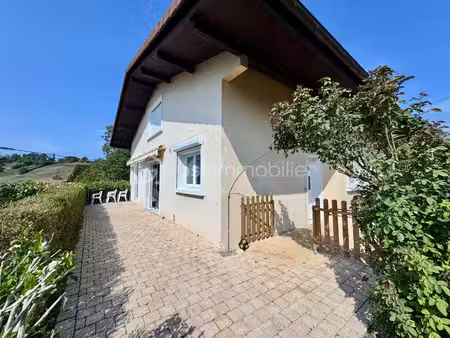 maison traditionnelle de 149 93 m² à saint-julien-en-genevois