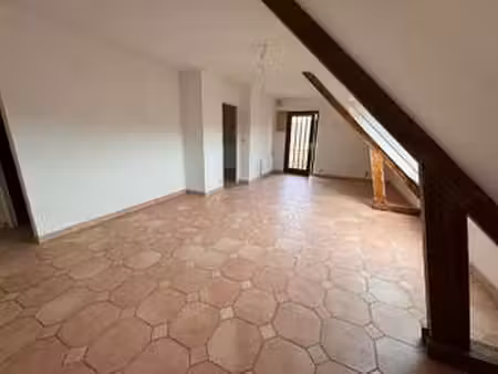 location appartement 3 pièces à séné (56860) : à louer 3 pièces / 54m² séné