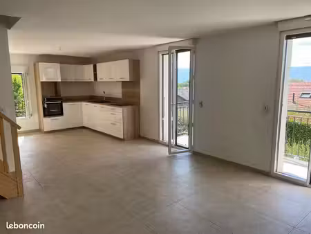 feigères appartement 3 pièces duplex 76m²  fibre  balcon  2pl parking
