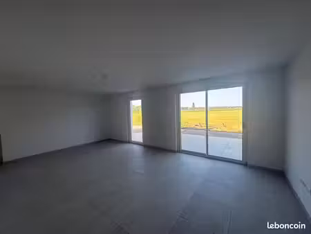 appartement neuf avec terrasse et vue sur les prés