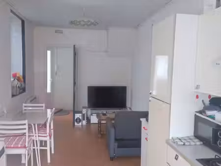 loue t2 duplex meublé