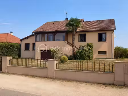 maison familiale avec sous-sol  terrasse et terrain clos – giffaumont