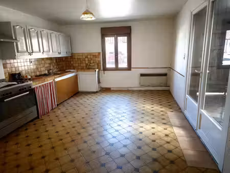 maison de plain-pied à vanault-le-châtel.