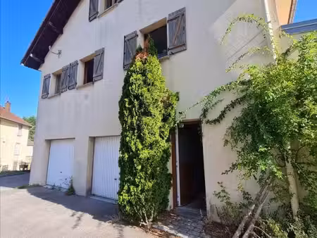 appartement 4 chambres et garage