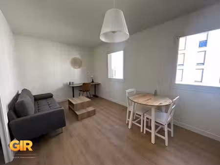 rennes centre appartement 2 pieces renove 33.63m²