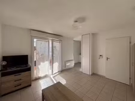 rodilhan proche lycee agricole - studio avec parking