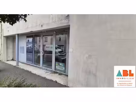 bureau professionnel à louer ? 11 7 m² + commun ? aigrefeuille-sur-maine