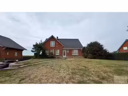 maison à louer à chauss?e brunehault 367 haulchin (vbe56900)