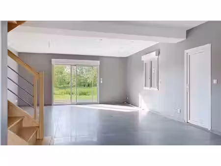 auxonne - maison rénovée  jardin et garage