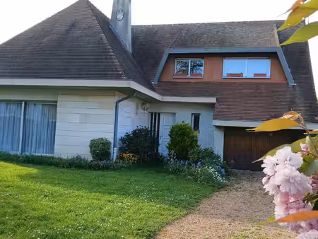 matériaux de belle qualité / quartier très calme