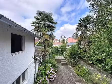 quartier saint dominique maison 7 pièce(s) et jardin