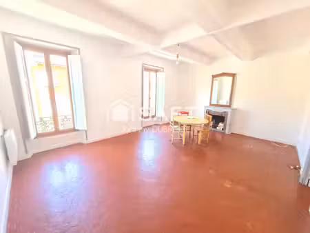 gonfaron - maison de village 142m2 avec 2 appartements  compteurs individuels  cave  proch