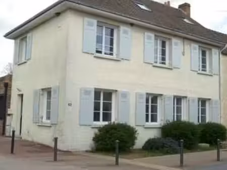 location appartement 2 pièces à démouville (14840) : à louer 2 pièces / 47m² démouville