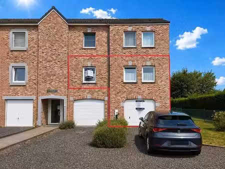 très bel appartement 2 chambres au calme avec double garage