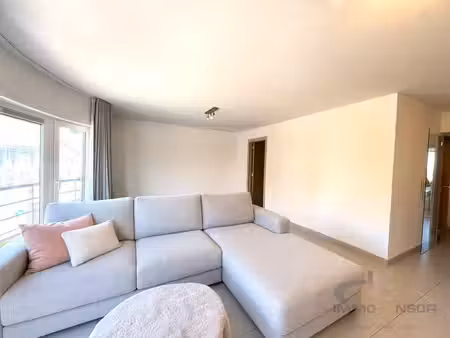 2 slaapkamerappartement met parkeerplaats te huur