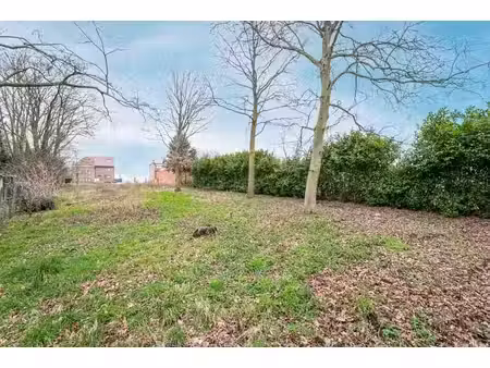 terrain à bâtir 18a avec vue dégagée
