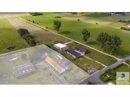 uiterst rustig & landelijk gelegen hoeve met weiland op c...