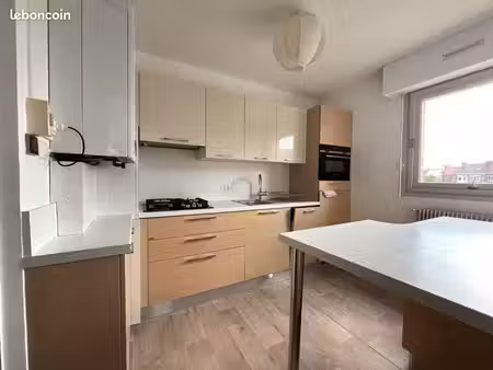appartement 5 pièces 59 m²