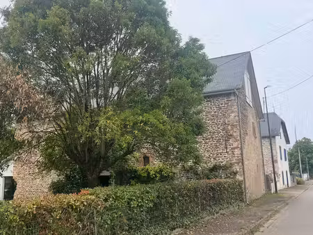 location local d'activité / atelier 140 m² – oloron-sainte-marie