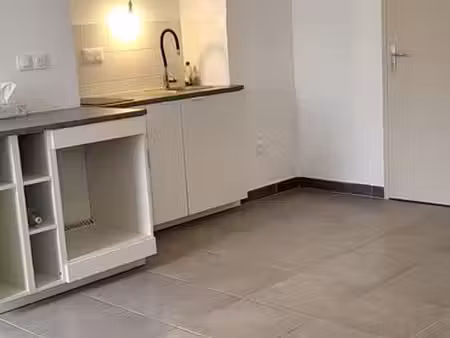 t2 fourchambault entièrement rénové