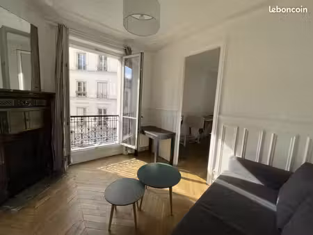 magnifique 2p  meublé  28m2  refait à neuf