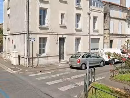 maison cv. 4 chambres. 2 sdb