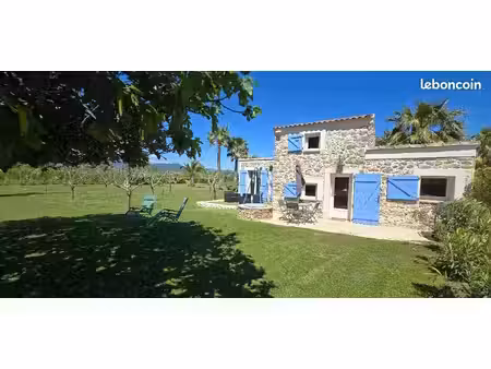 bastidon en pierre
