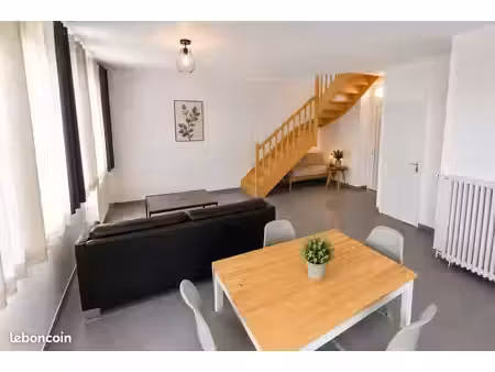 maison meublée t3 – 71 m² – 2 chambres – jardinet