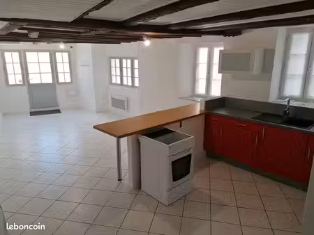 maison de bourg 90m2 airvault