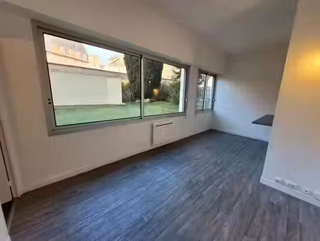 location appartement 2 pièces 28 m² à amiens (80000)  495 €