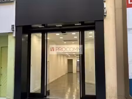location entrepôt 46 m²