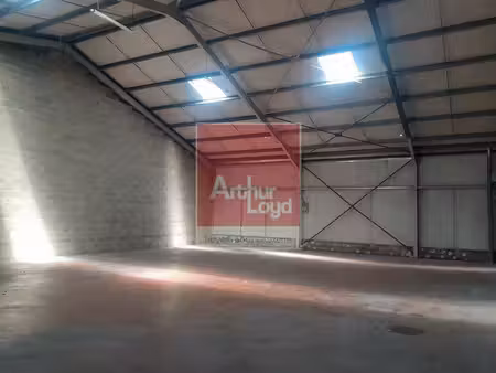 location entrepôt troyes 10000 400m²