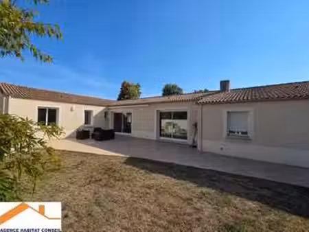 vente maison à belleville-sur-vie (85170) : à vendre / 133m² belleville-sur-vie