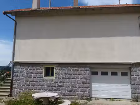 maison de caractère à rénover - fort potentiel - laussonne