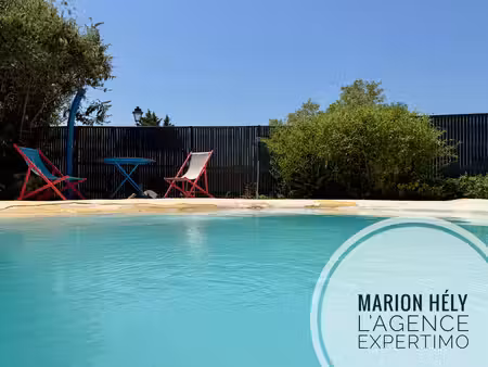 charme et cachet pour cette maison avec piscine et studio indépendant